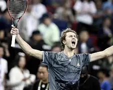 傅家俊和马奎尔成为最佳球员