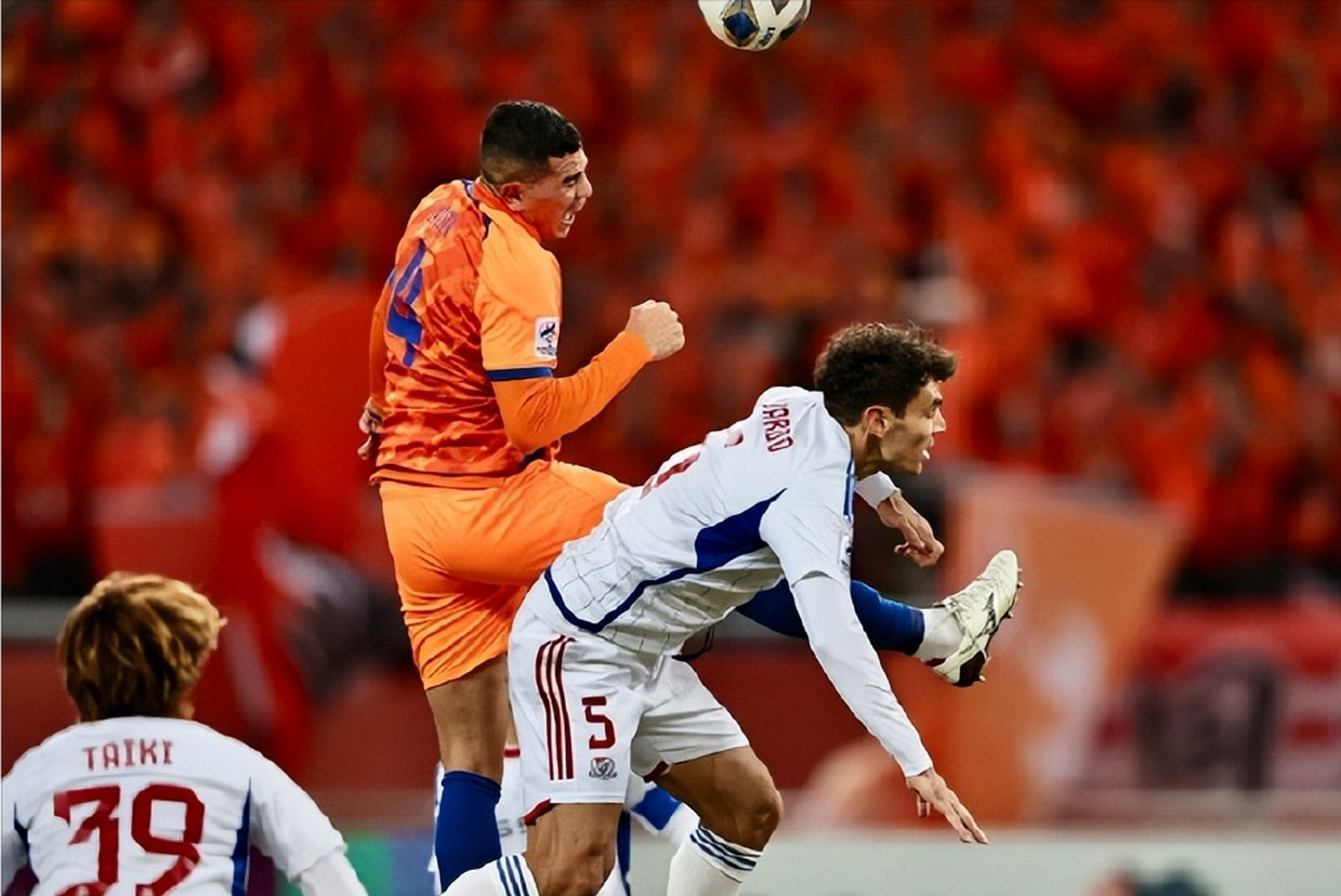 两个强队对战的词语